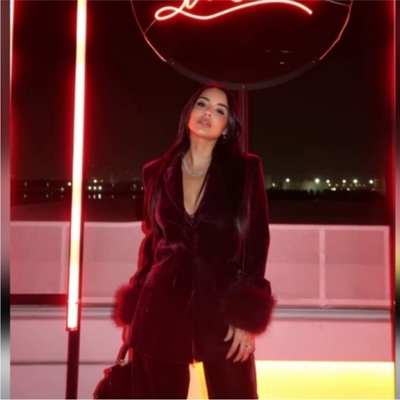 ZARA VELVET BLAZER WITH FAUX FUR CUFFS - Picture 7 of 11